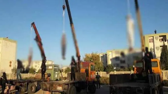 اولین عکس از اعدام صبح امروز 3 تبهکار در شیراز +فیلم