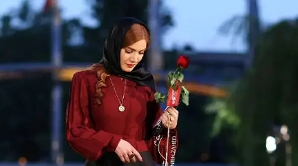 جذابیت و لوندی ذاتی متین ستوده تو کار مدلینگ خیلی به کارش میاد/ ببینید خدای چقدر جذابه؟!