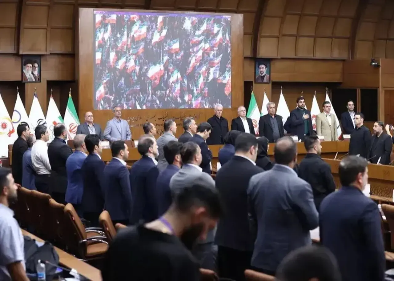 دبیر هشدار داد: 4 نفر اعلام انصراف کردند!