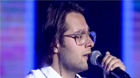 فیلم / آواز احساسی/ اجرای احساسی گروه ایهام که از زیبایی آهنگ همه سالن همراهی می کنند