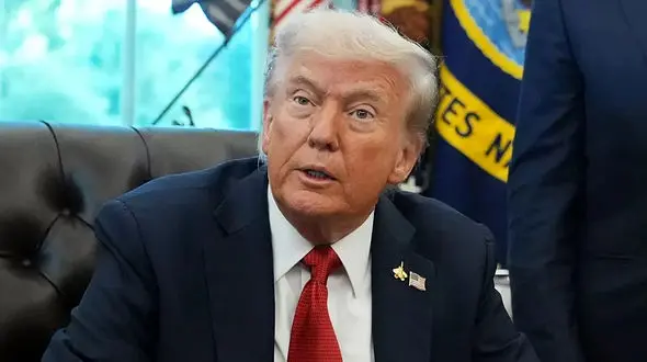 Trump Prioritizes Peace Talks Over Supplying Missiles to Ukraine