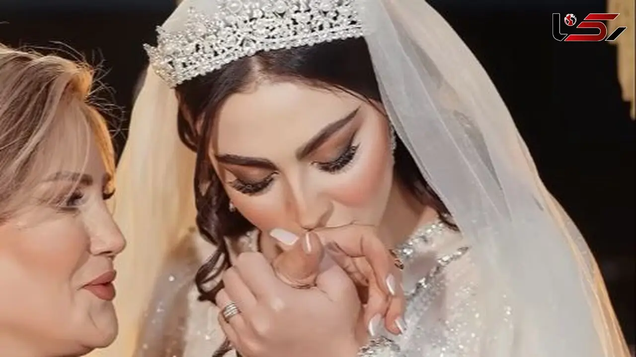 فیلم/ مریم مومن: فامیل اینقدر توی گوش مامانم خندید عصبی شد  موهام رو پیچید دور دستش که میخواین بکشمش راحت بشین !