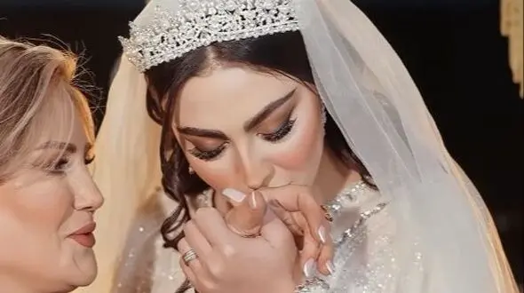 سهیل قاصدی  به مادرمریم مومن : مریمم رو برای من به دنیا آوردی / ممنونم ازت . با تمام سختی ها مریم رو به این خوبی