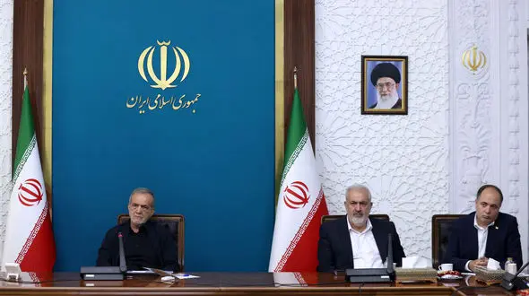 پزشکیان: راهکارهای رفع چالش کم‌آبی باید ریشه‌ای، جامع و منطقه‌محور باشد