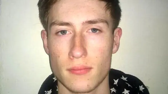 خودکشی پسر 20 ساله پس از اخراج +عکس