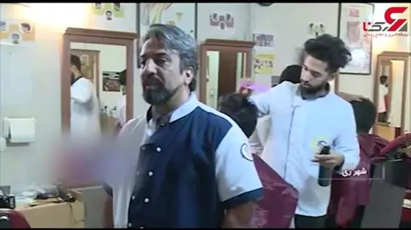 آرایشگری با شیوه‌هایی عجیب و غریب در شهرری + فیلم