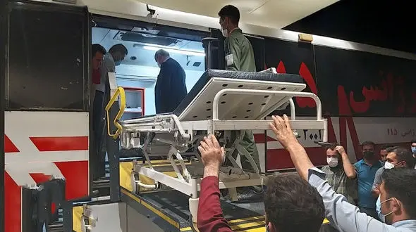 نجات جان دختر ۱۶ ساله اراکی از چاه آب 