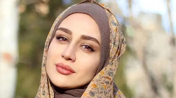 بیوگرافی میترا رفیع