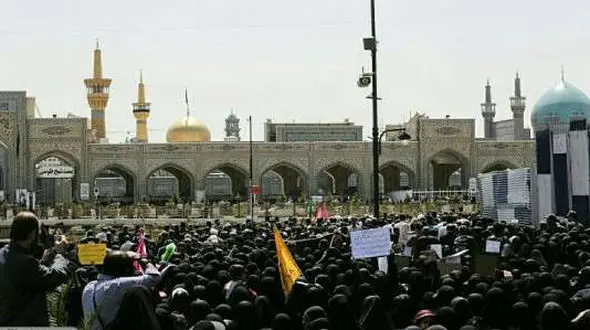  مشهدالرضا در روز شهادت امام جواد (ع) غرق در ماتم و اندوه است 