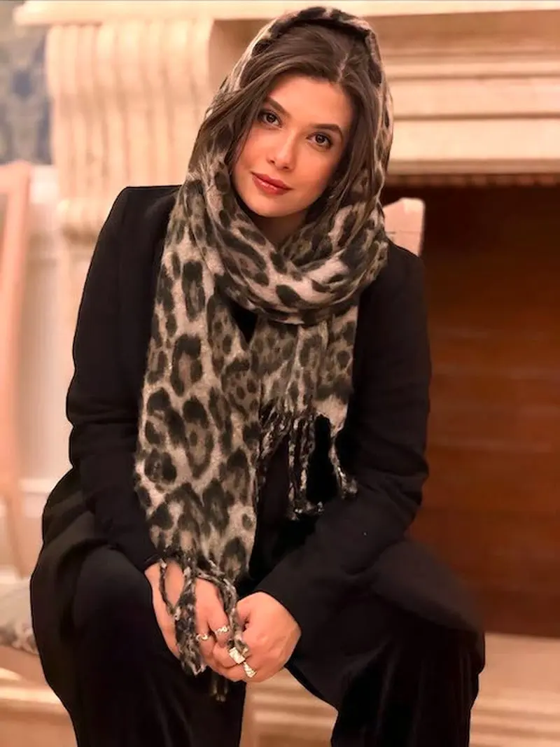 آرایش غلیظ نفس بازغی