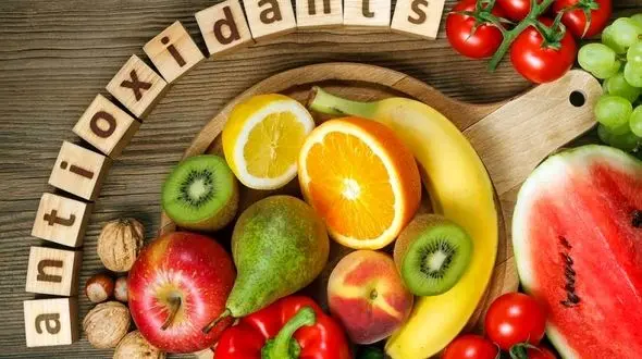 نقش آنتی اکسیدان ها در حفظ سلامتی بدن/کنترل عوارض دیابت