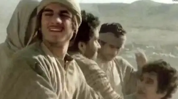 عباس غزالی بازیگر نقش «نفتالی، برادر یوسف» 17 سال بعد از سریال «یوسف پیامبر» در 41 سالگی تغییر چهره داد! آقای بازیگر با ریش و استایل اولدمانی اصلا قابل شناسایی نیست