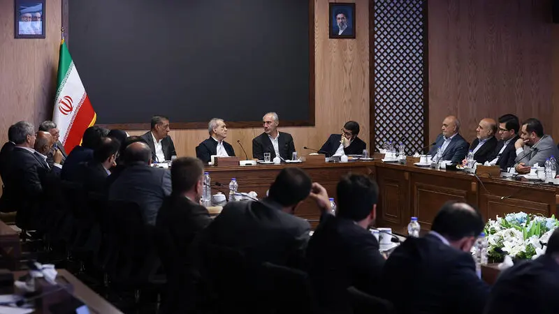 جلسه هماهنگی مدیریت ناترازی انرژی با حضور دکتر مسعود پزشکیان رئیس‌جمهور و جمعی از مسئولان دستگاه‌های ذی‌ربط برگزار شد