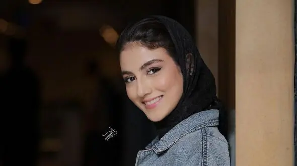 استایل پردیس پورعابدینی در اکران عمومی «زیبا صدایم کن»