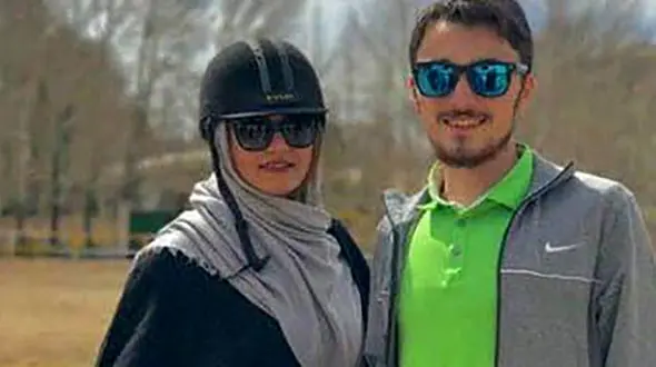 توضیحات احمد خمینی درباره عکس‌های لو رفته اش+عکس
