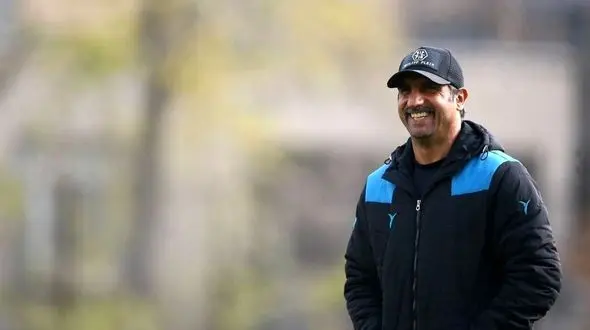 خیال سهراب بختیاری زاده راحت، ما قاطعانه پشت او هستیم