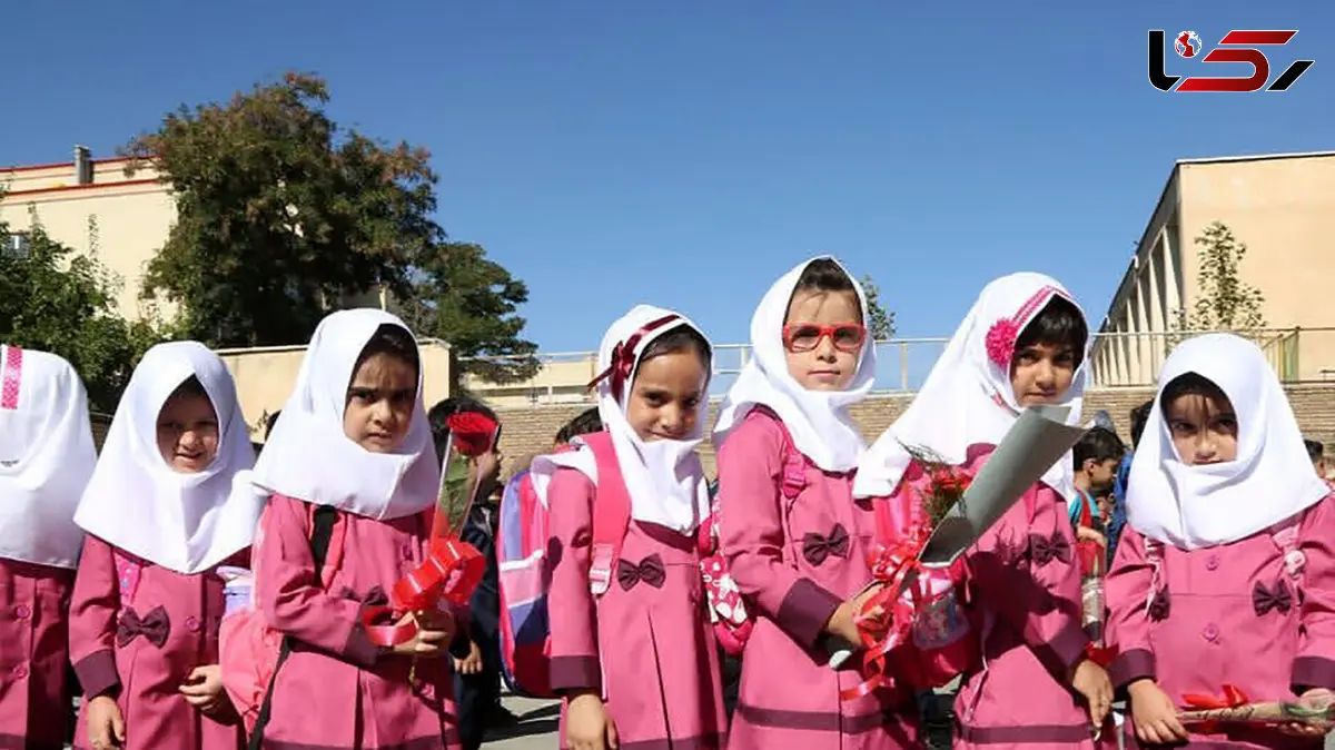 دومین جشنواره ملی طراحی و دوخت لباس دانش‌آموزی آغاز شد