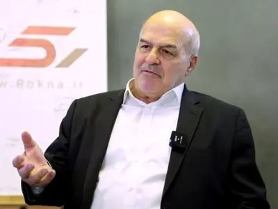 عیسی کلانتری:  آغاز تهدیدات ژنتیکی  برای انسان و حیوان در اطراف دریاچه ارومیه ! / وزارت نیرو صاحب آب کشور است ولی فقط آب فروشی میکند/ مجلس گفت واژه توسعه پایدار غربی است و نباید وارد ادبیات برنامه ریزی کشور شود ! + فیلم