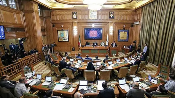 افزایش ۱۰ برابری عوارض آلایندگی خودروها؛ هشدار امانی نسبت به نارضایتی گسترده شهروندان