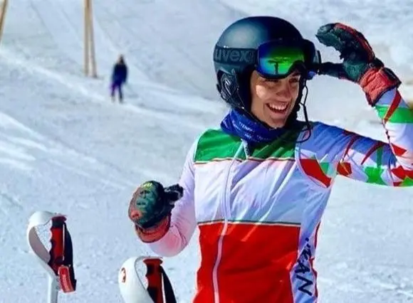 بازگشت یک ورزشکار پناهنده به ایران / وطنم امن‌ترین جای دنیا برای من است + عکس