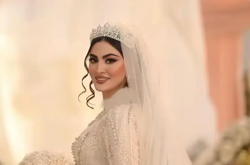 مریم مومن