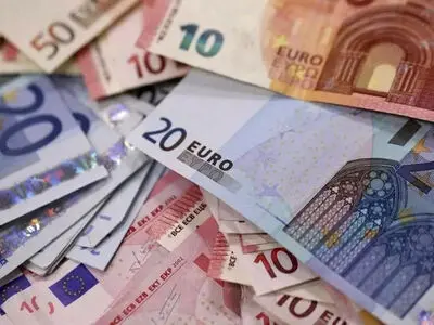 قیمت دلار آزاد امروز چهارشنبه 7 مرداد 1405 + جدول کامل قیمت‌ ها