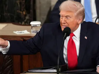 ترامپ : همکاری  آلمان با ما در جنگ عالی بود از انگلیس راضی نیستم اسپانیا را تنبیه خواهم کرد شهر