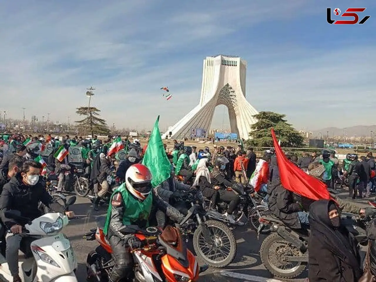 فیلم و عکس های راهپیمایی 22 بهمن 99