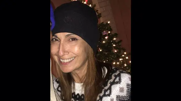 زنی مقابل چشمان فرزندانش در کارواش به قتل رسید +عکس