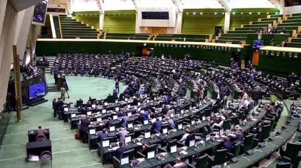 جلسه غیرعلنی مجلس با وزیر آموزش و پرورش برای بررسی کمبود معلم