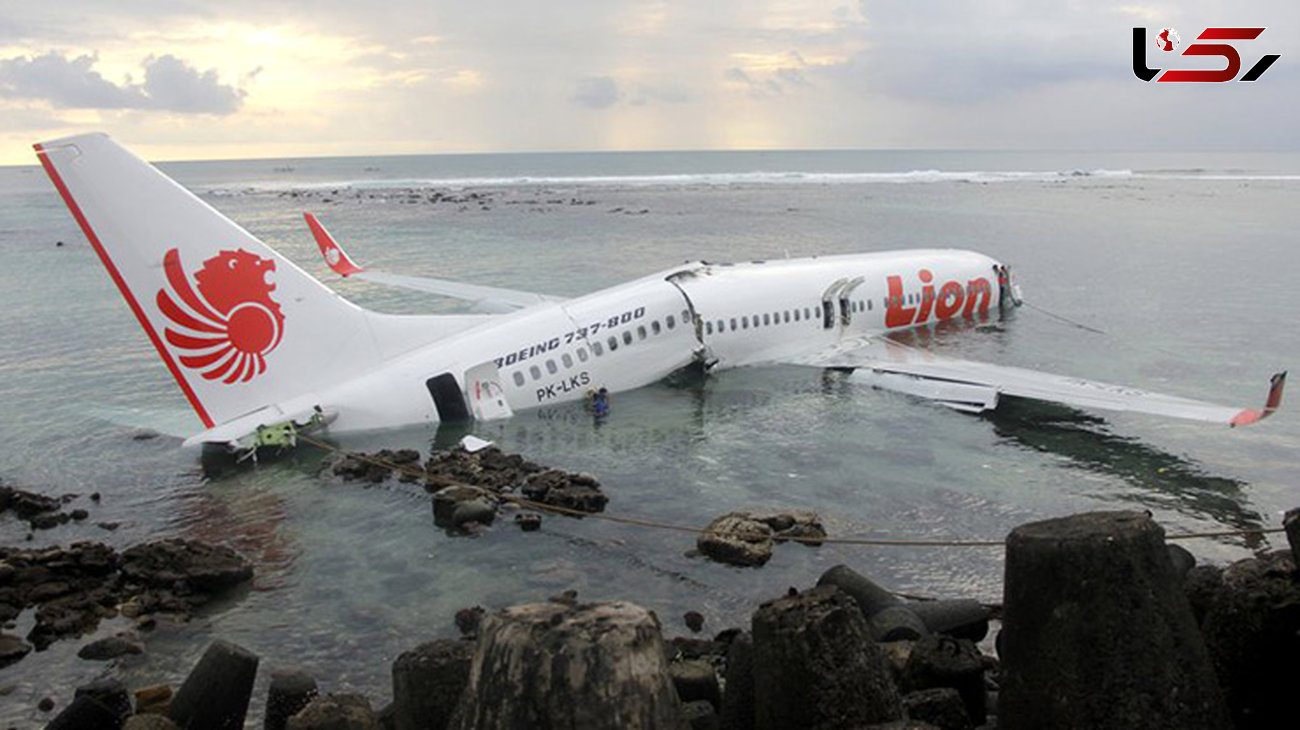 فیلم غم انگیز از لحظه وداع با قربانیان هواپیمای اندونزی