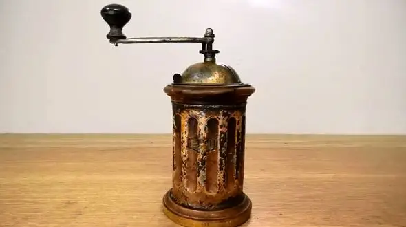 این آسیاب قهوه 60 ساله بازیابی شد + فیلم