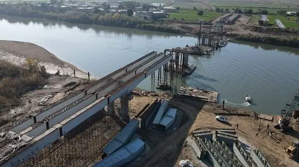 حمایت ۱۰۲ استاد دانشگاه و کارشناس از مواضع استاندار خوزستان در حوزه آب