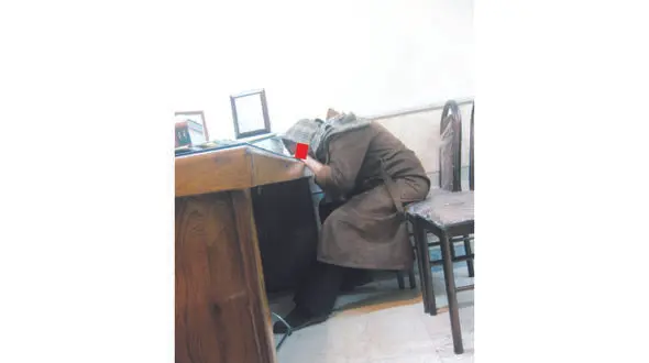 نقشه بی رحمانه یک زن تهرانی برای شوهرش / در روز روشن اقدام پلیدش را انجام داد + عکس