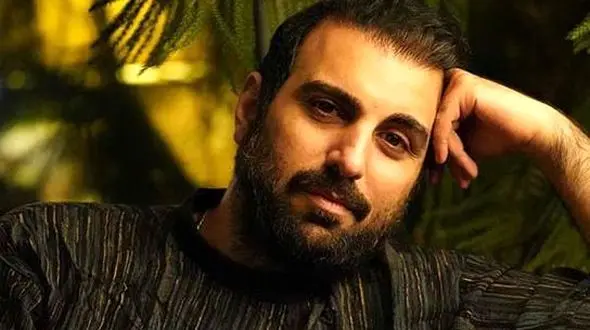 عکس/ سفر در زمان/ پولاد کیمیایی ۱۰ ساله کنار گوگوش در پیست اسکی