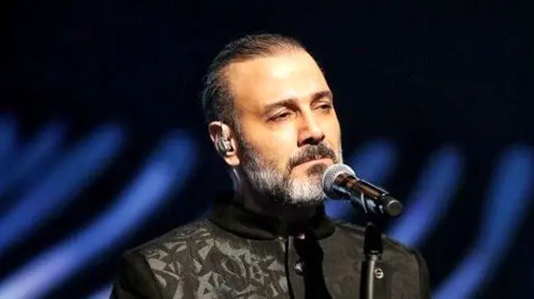 آقای قربانی؛ صدایت کم بود، با لباست هم دل همه ما را بردی!