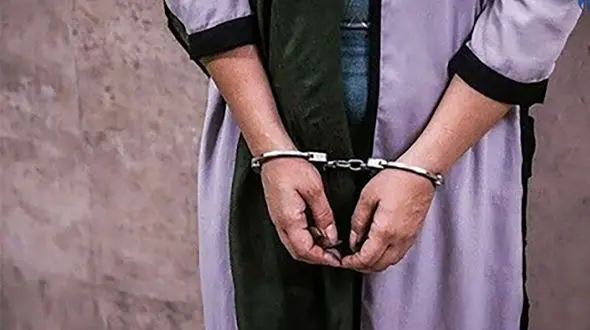 دختر ساوه ای گرداننده پیج عکس ها و فیلم های منشوری در اینستاگرام بود