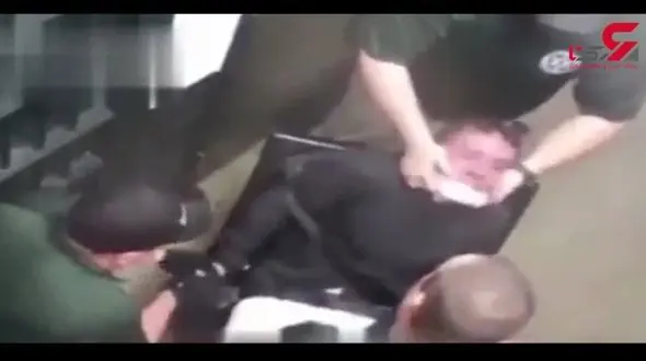 فیلمی دلخراش از شکنجه زندانی با شوکر