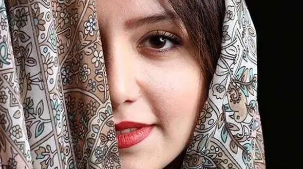  آیا کافه‌داری شغل دوم نازنین بیاتی است؟ 