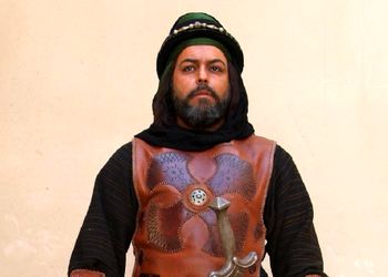 عکس؛ سفر در زمان؛ «زائِده پسر عموزاده مختار» خارج از سریال مختارنامه؛ سال 94