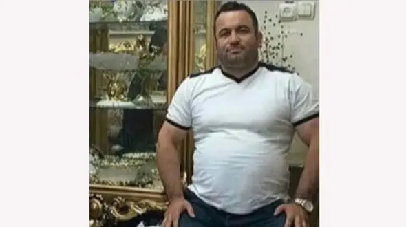 قتل اکبر برقی مقابل رستوران در ورامین/ او در هواخواهی پسرش کشته شد + عکس