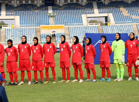 سه عضو تیم ملی فوتبال بانوان ایران در مسیر بازگشت به ایران /با انصراف از تقاضای پناهندگی در استرالیا