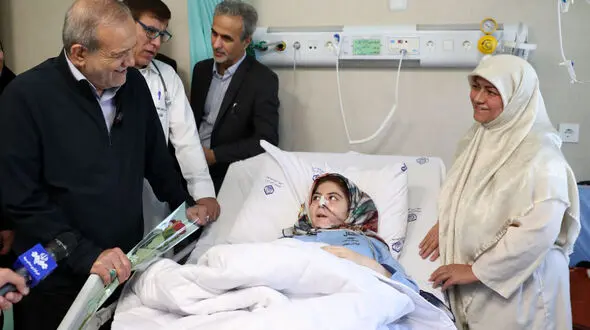 پزشکیان: باید بازنشستگان و نیازمندان بهترین خدمات درمانی را دریافت کنند