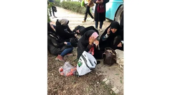 تصادف وحشتناک اتوبوس شهری با پل عابر پیاده در اهواز /  18 مسافر به بیمارستان انتقال یافتند + عکس