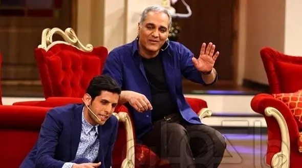 فیلم / دروازه بان ایرانی به مهران مدیری : می خوام زن بگیرم؛ من میخوام پاسپورت بگیرم؛ من نمیخوام زندگیمو به بطالت بگذرونم