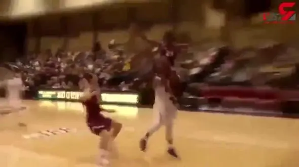 مردی در مسابقه بسکتبال صورتش له شد+فیلم