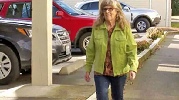 طلاق به‌خاطر طرفداری شوهر از ترامپ+عکس