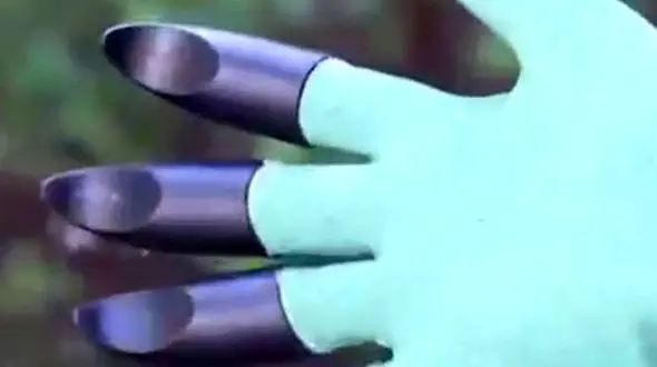 این دستکش است یا زهکش؟ + فیلم