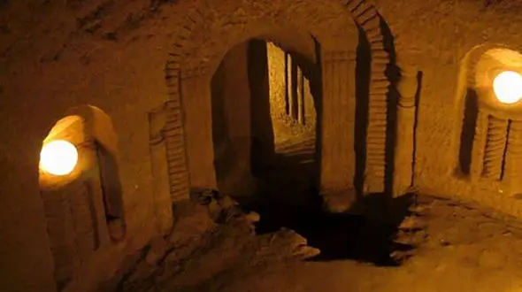 23 سال عمر برای اثر هنری شگفت‌انگیزی که پیرمرد ارمنی در زیرزمین خانه‌اش خلق کرد +تصاویر 