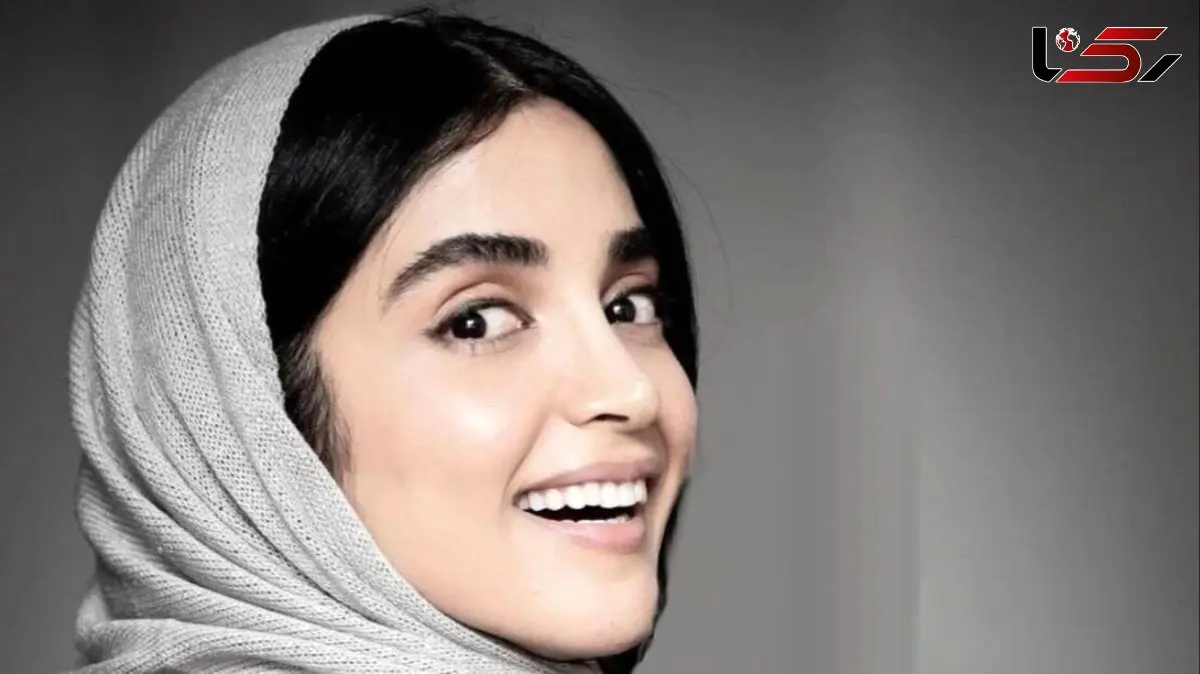 عکس دو نفره الهه حصاری و هوتن شکیبا در پشت صحنه فیلم جدیدشان با گوشی صورتی! / چه فیلمی بشه این فیلم با کارگردانی بهرام افشاری